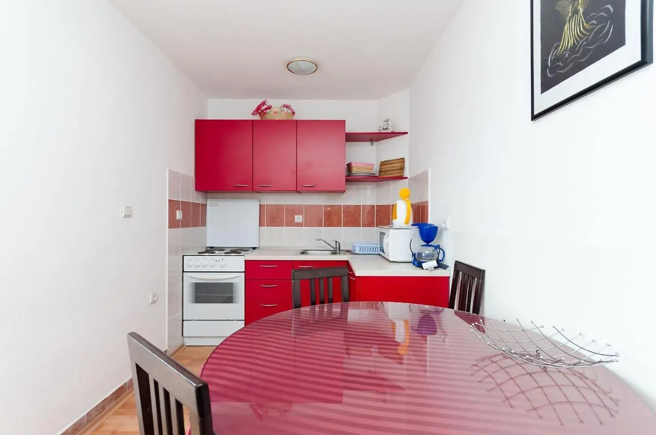 Apartments Albina Lopar 0*,  Croatia